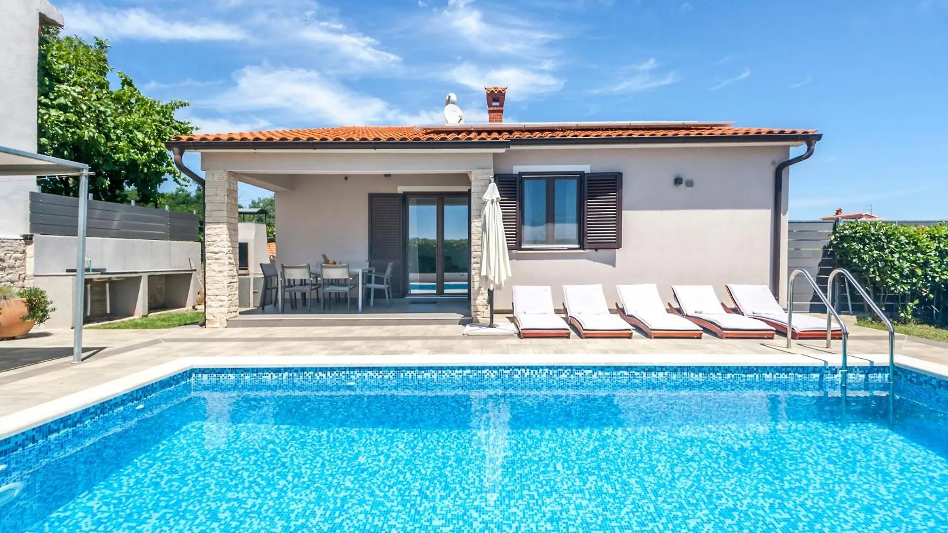 Villa Gortan - Pool House For 7 Guests Near Pula Istria - Ferienhaus Istrien Marcana